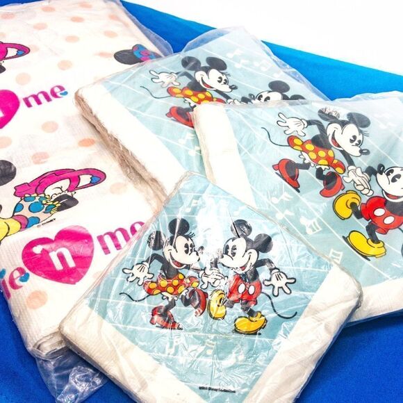 VTG Mickey/Minnie Mouse Party Napkins/Table Cover - Picture 2 of 8